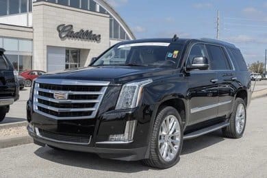 Top 10 Reasons to Choose a Premium Pre-Owned Car Over a New Model