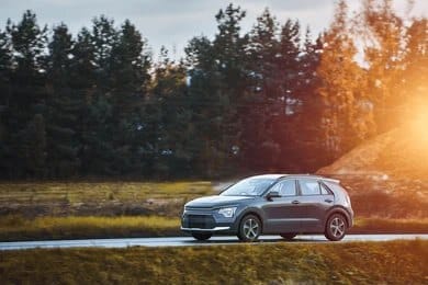 The Benefits of Buying Pre-Owned Hybrid and Electric Luxury Cars