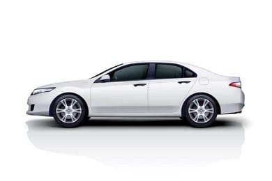 Luxury for Less: Best Pre-Owned Cars to Buy Under ₹42,00,000
