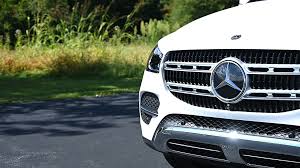 Evaluating Mercedes-Benz: The Benchmark for Reliability in Luxury SUVs